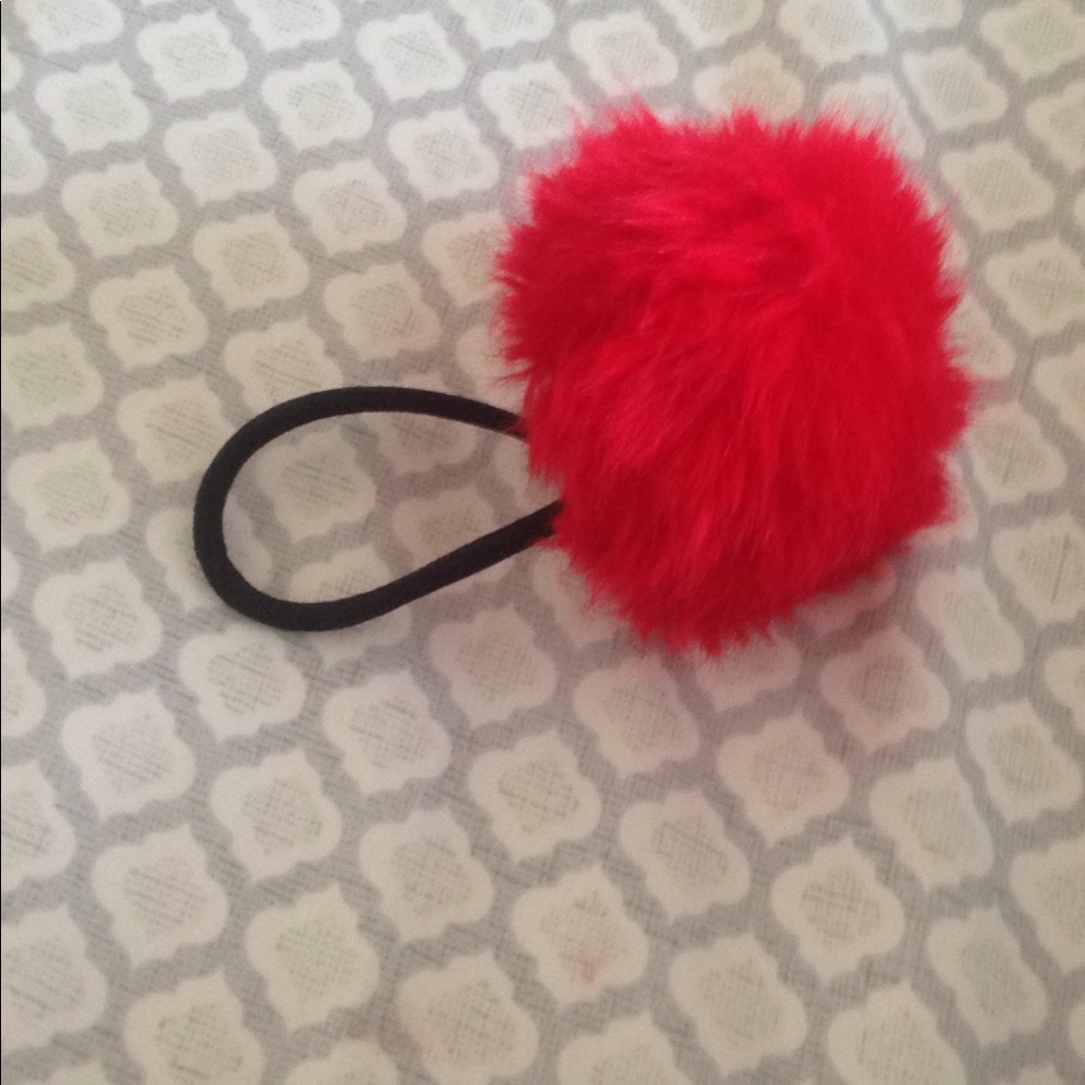 Pom Pom hair accessory